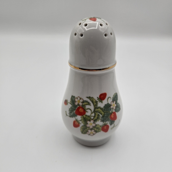 Vintage 1979 AVON Strawberry Sugar Shaker Porcelain 22k Gold Trim Original Box - Picture 2 of 16